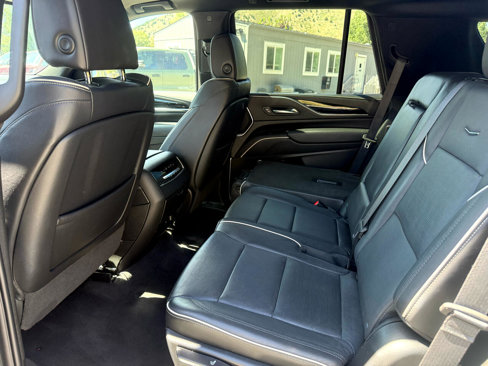 Used 2023 Cadillac Escalade Sport image 11