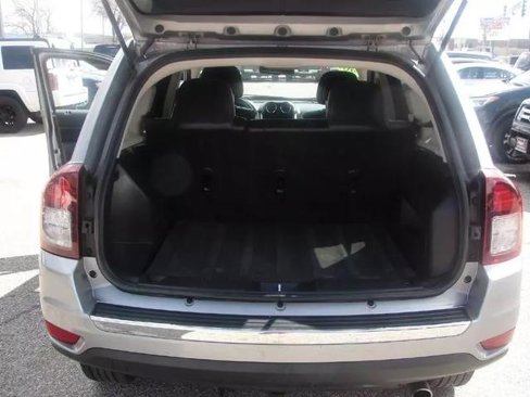 Used 2016 Jeep Compass High Altitude image 27