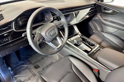 New 2025 Audi Q7 3.0T Premium Plus image 9