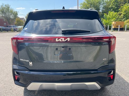 Certified 2025 Kia Seltos S image 4