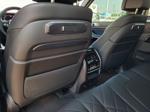 New 2026 BMW X5 xDrive40i w/ Executive Package image 33