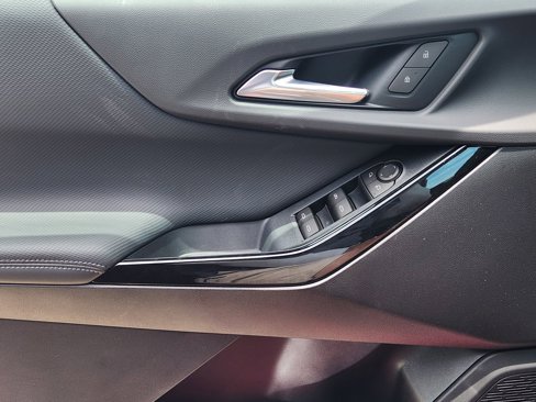 New 2026 Chevrolet Equinox LT image 22