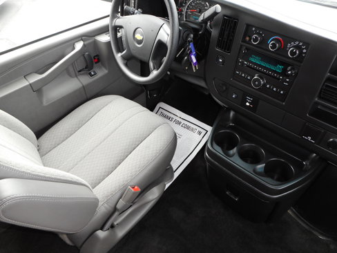 Used 2016 Chevrolet Express 3500 LT w/ LT Preferred Equipment Group image 27
