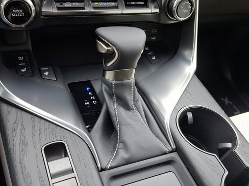 New 2025 Lexus LX 600 4WD w/ Luxury Package image 14