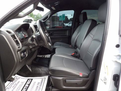 Used 2024 RAM 3500 Tradesman image 17