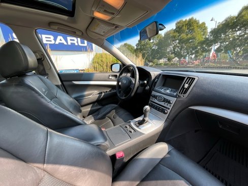 Used 2009 INFINITI G37 x image 16