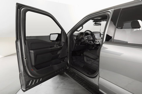 Used 2021 Ford F150 XLT w/ Equipment Group 302A High image 12