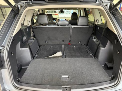 Certified 2024 Volkswagen Atlas SE image 29
