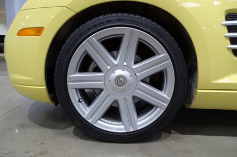 Used 2007 Chrysler Crossfire Limited image 7