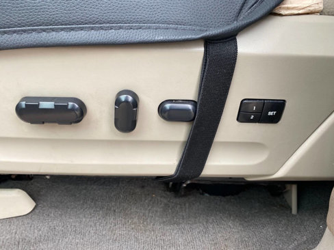 Used 2007 Ford Expedition EL Limited image 25