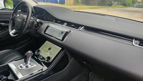 Used 2020 Land Rover Range Rover Evoque S image 32