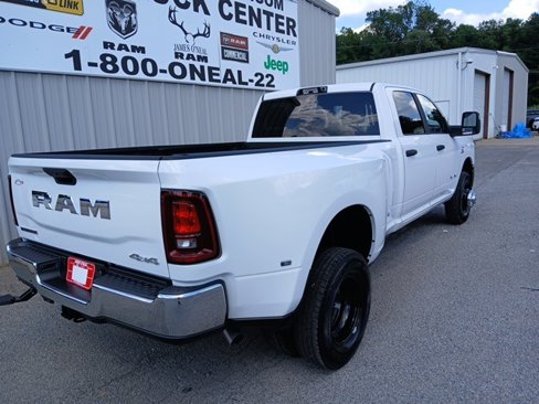 New 2026 RAM 3500 Big Horn image 3