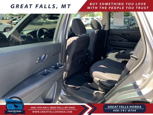 Used 2024 Nissan Pathfinder SV image 26