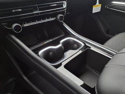 New 2025 Chevrolet Traverse LT w/ Sun and Wheel Package image 21