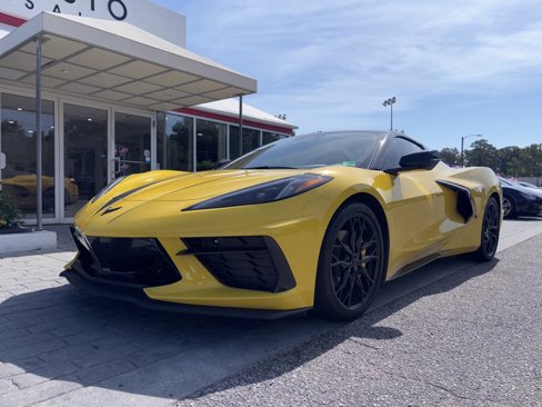 Used 2025 Chevrolet Corvette Stingray Preferred Conv w/ Stealth Interior Trim Package image 3