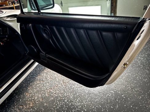Used 1986 Porsche 911 Carrera image 25