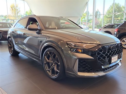 New 2025 Audi RS Q8 performance image 7
