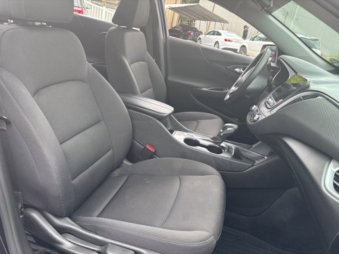 Used 2023 Chevrolet Malibu LT image 7