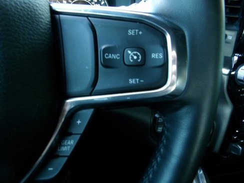 Used 2024 RAM 1500 Laramie image 44