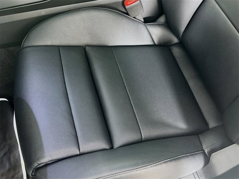 Used 2025 Porsche Cayenne image 22