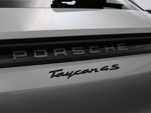 New 2025 Porsche Taycan 4S image 15