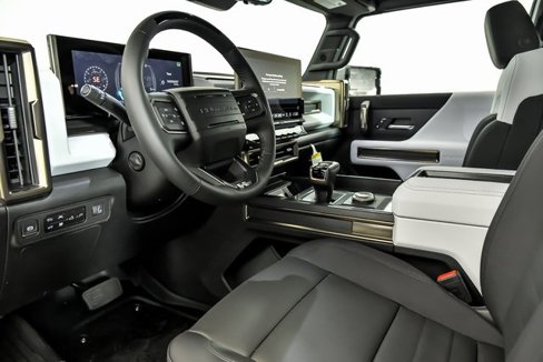 New 2025 GMC Hummer EV 2X w/ LPO, Sport Package image 7