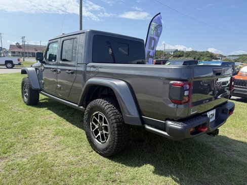 New 2025 Jeep Gladiator Rubicon image 5