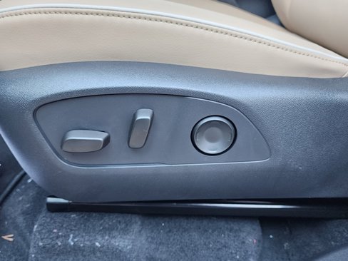 New 2026 Buick Enclave Preferred w/ Power Package image 17
