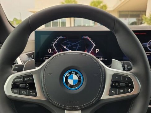 New 2026 BMW X5 xDrive50e w/ M Sport Package image 17