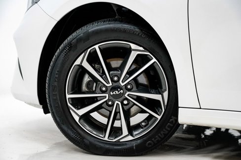 Used 2023 Kia Forte LXS image 24