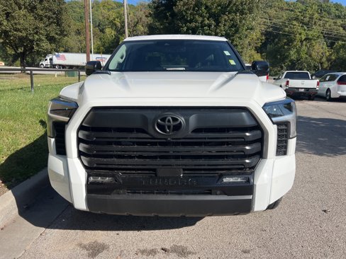Used 2024 Toyota Tundra Limited image 2