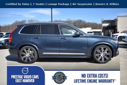 Used 2025 Volvo XC90 B6 Ultra w/ Lounge Package image 9