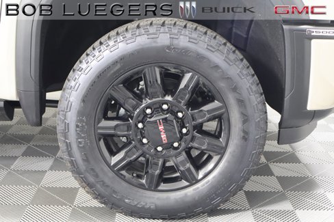 New 2026 GMC Sierra 3500 AT4 w/ AT4 Premium Plus Package image 3