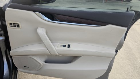 Used 2018 Maserati Ghibli GranLusso image 33