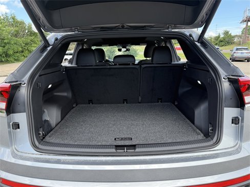 New 2025 Volkswagen Atlas Cross Sport SE image 20