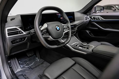 Used 2025 BMW 430i xDrive w/ Premium Package image 3