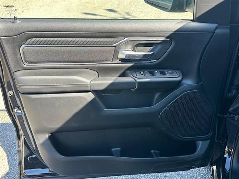 New 2026 RAM 1500 4x4 Crew Cab image 12