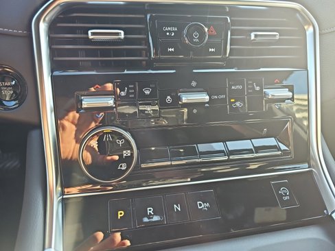 New 2026 Nissan Armada SL image 13