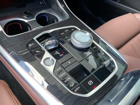 New 2026 BMW X7 M60i image 20