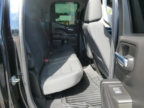 Used 2020 Chevrolet Silverado 1500 LT w/ Trailering Package image 24