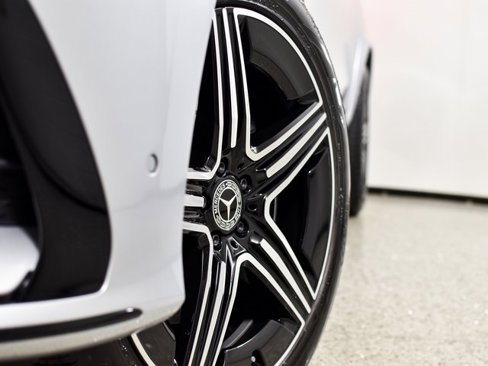 New 2026 Mercedes-Benz GLE 580 4MATIC image 5