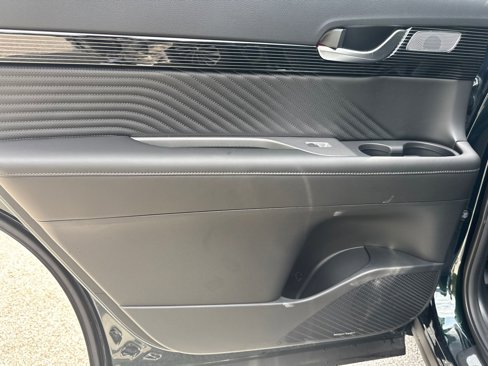 Used 2025 Hyundai Palisade Calligraphy image 22