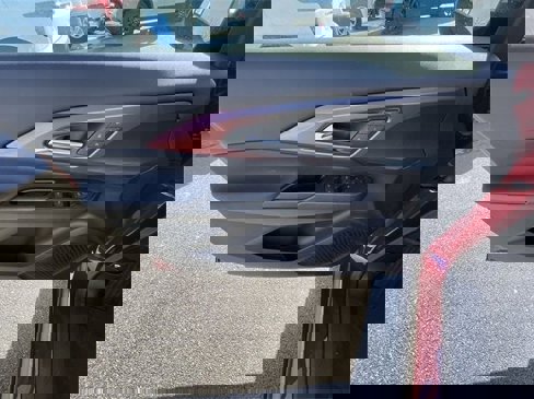 New 2025 Chevrolet Equinox EV RS image 23