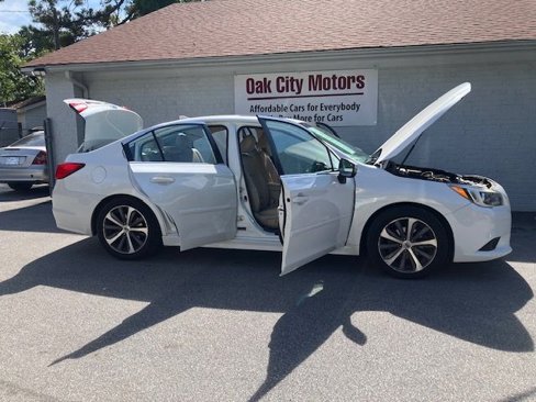 Used 2017 Subaru Legacy 2.5i Limited image 9