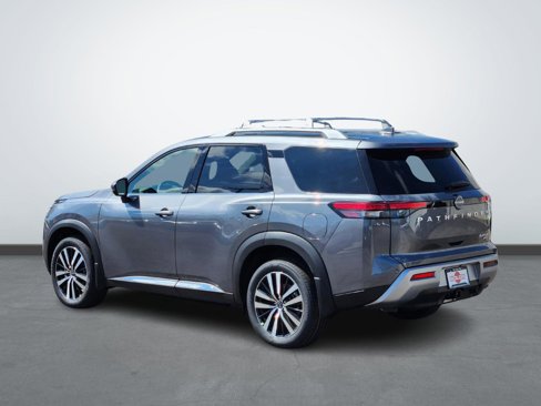 New 2025 Nissan Pathfinder Platinum w/ Cargo Package image 3