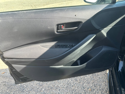 Used 2025 Toyota Corolla LE image 12