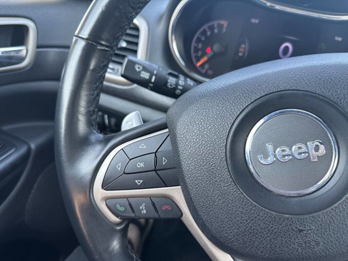 Used 2015 Jeep Grand Cherokee Laredo w/ Quick Order Package 23E image 16