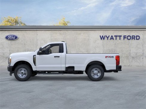 New 2025 Ford F350 XL w/ FX4 Off-Road Package image 3