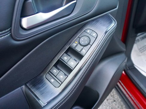 Used 2022 Nissan Rogue SV w/ SV Premium Package image 17