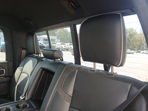 New 2026 RAM 4500 Laramie w/ Laramie Trim Package image 18
